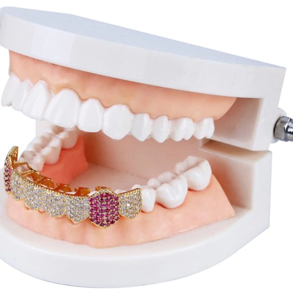 18k Gold Plated Hiphop Teeth Grills - Picture 2 of 4